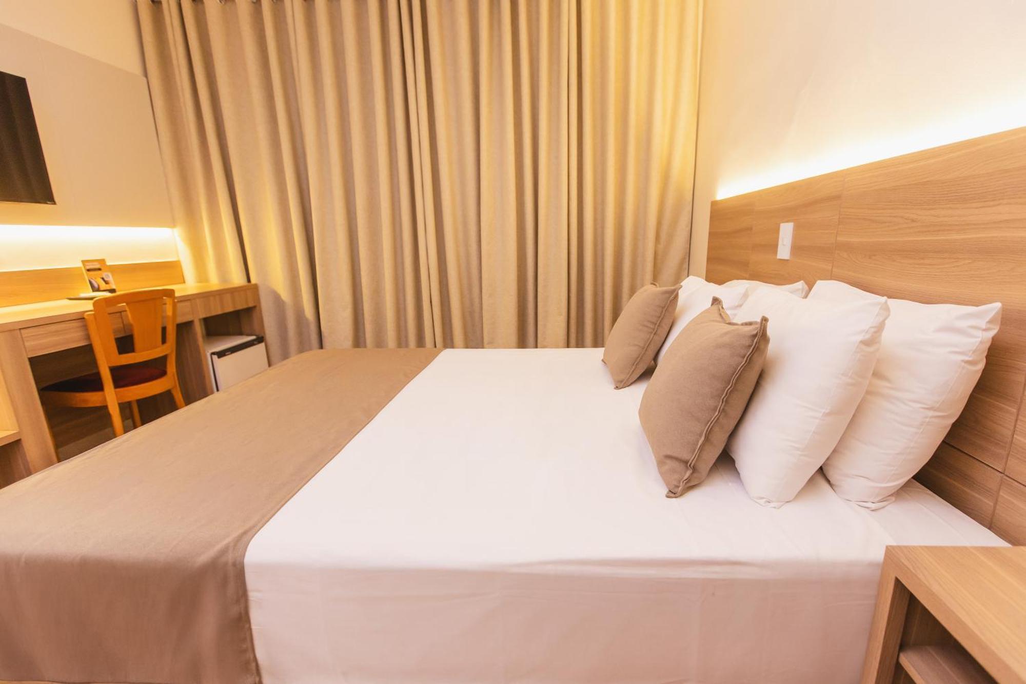 Hotel Golden Park Ribeirao Preto By Nacional Inn Екстер'єр фото