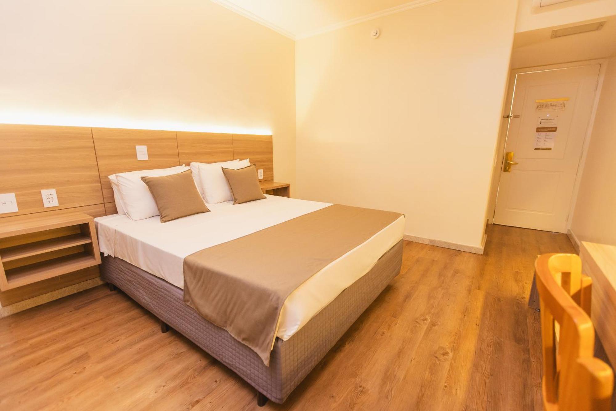 Hotel Golden Park Ribeirao Preto By Nacional Inn Екстер'єр фото